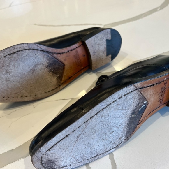 Allen Edmonds Siena Cap-stitch Oxford Dress Shoe.  Black main image 4